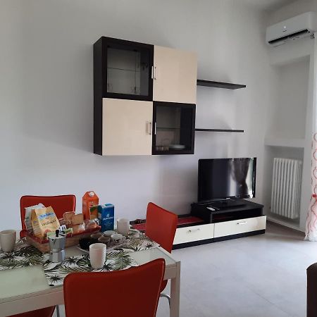Casa Vacanza Serena レッチェ エクステリア 写真