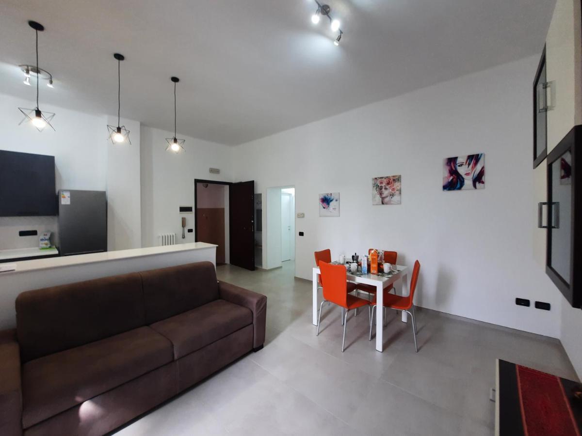Casa Vacanza Serena レッチェ エクステリア 写真